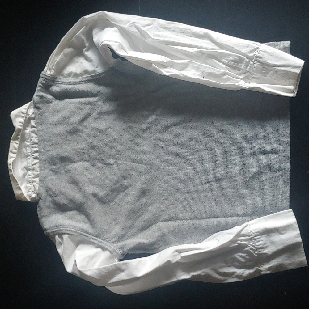 Vested button up front blouse - Picture 5 of 5